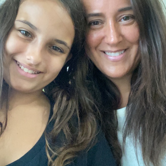 ⭐️Meet Your Posher, Wendy!!⭐️ - Picture 4 of 5